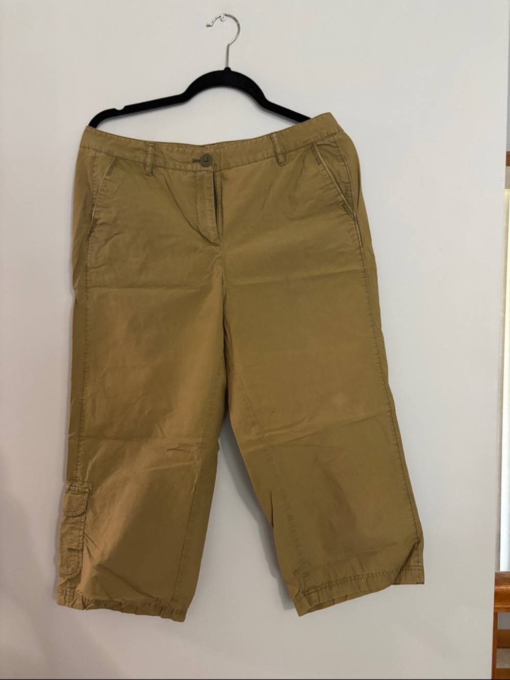 J. Jill Olive-Tan Cropped Cargo Capris